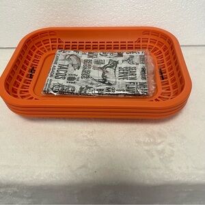 Blackstone Products Burger Baskets Orange Plastic Serving Trays with Liners